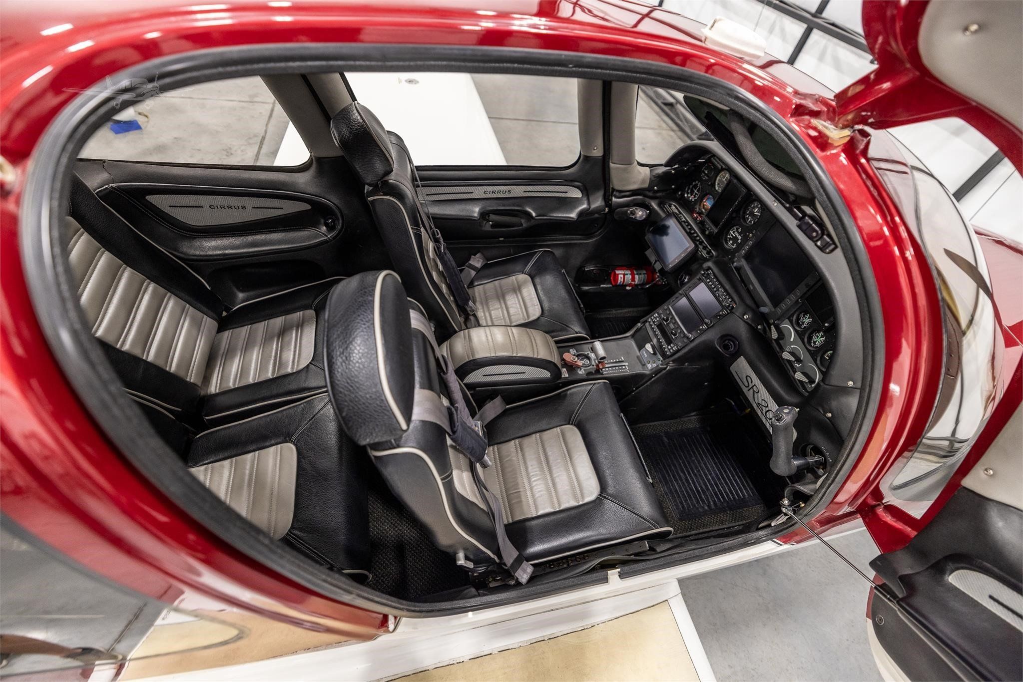 jet Cirrus SR20